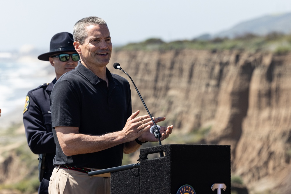 Camp Pendleton celebrates San Onofre State Beach lease agreement