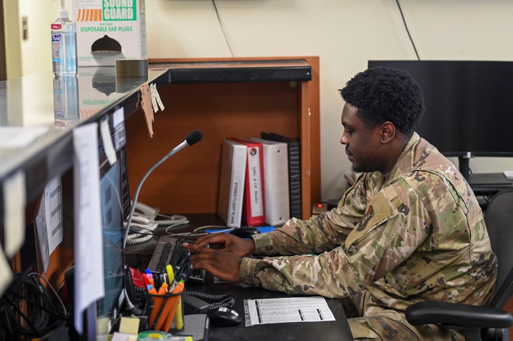 8th OSS Airfield Management “Wizards” bring the magic to Freedom Flag 25-1