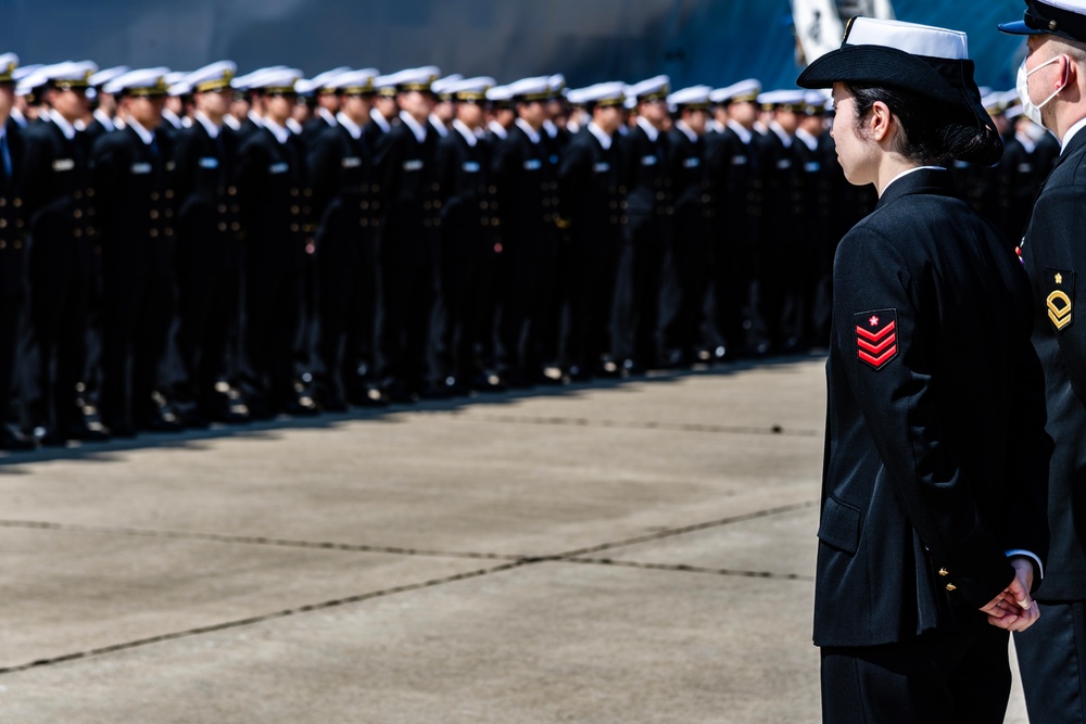 CFAS Commander Capt. Fontaine Attends JMSDF JS Uraga Arrival Ceremony