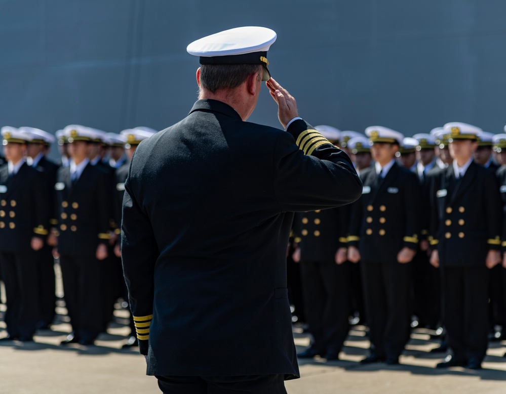 CFAS Commander Capt. Fontaine Attends JMSDF JS Uraga Arrival Ceremony
