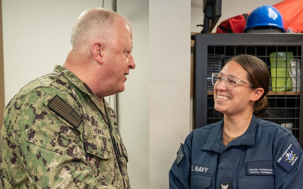 MCPON Visits Bahrain