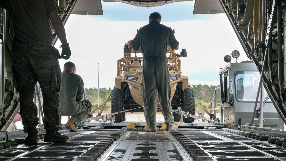 Agile Bison 25-1 tests off-loading procedures across Europe