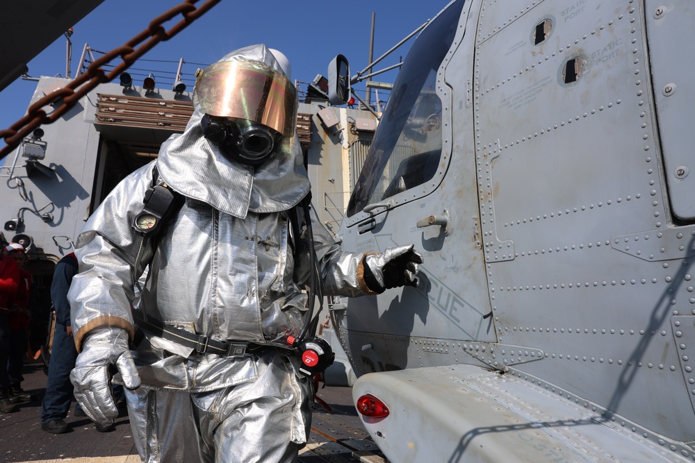 USS Gravely Conducts Mass Casualty Drill