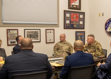Pentagon Force Protection Agency Visits JTF-NCR/USAMDW