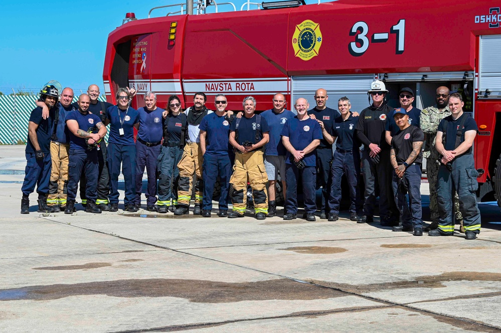 NAVSTA Rota and Morón Air Base Firefighters conduct Aircraft Rescue and Fire Fighting (ARFF) training