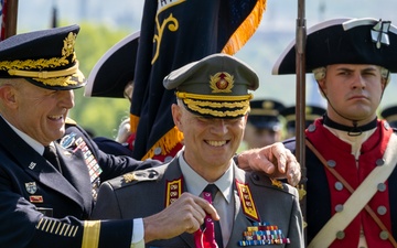 Army Full Honor Arrival Ceremony for Lt. Gen. Pasi Välimäki, Commander of the Finnish Army