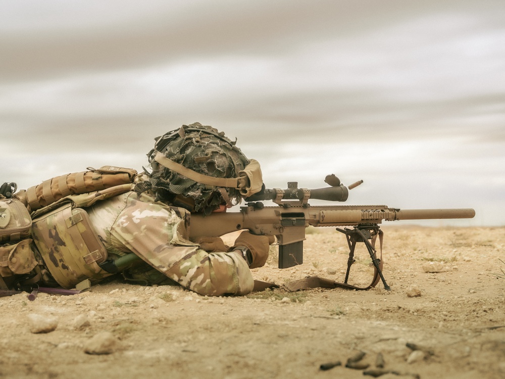 173rd Airborne Brigade trains with US, Tunisian sniper rifles