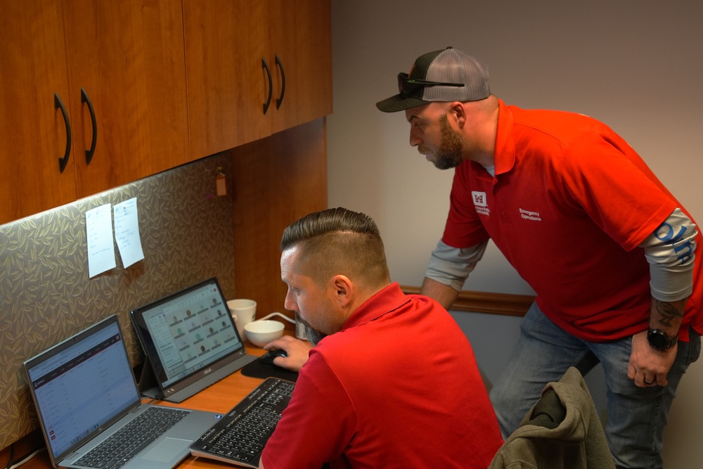 USACE officials provide training for contrators conducting debris removal in North Carolina