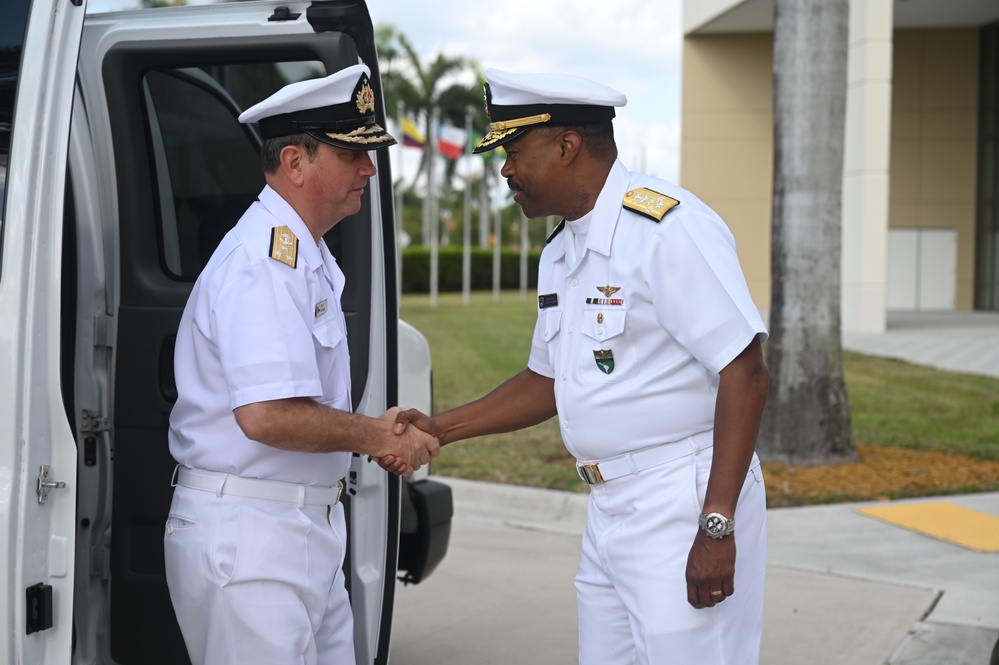 Chile’s Top Military Officer Visits SOUTHCOM