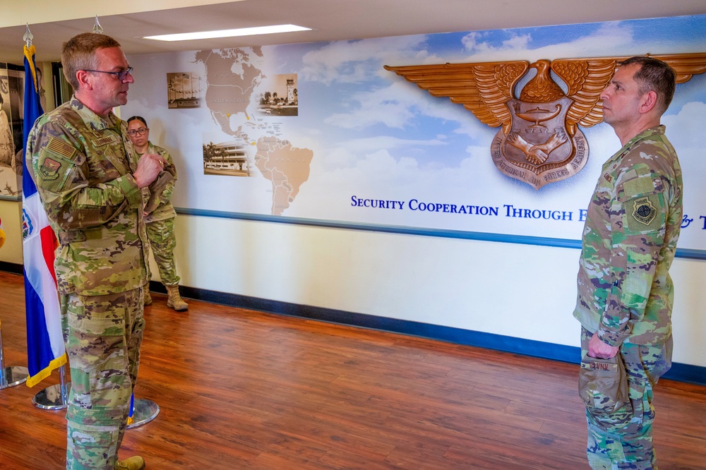 Col. Anaya Visits IAAFA