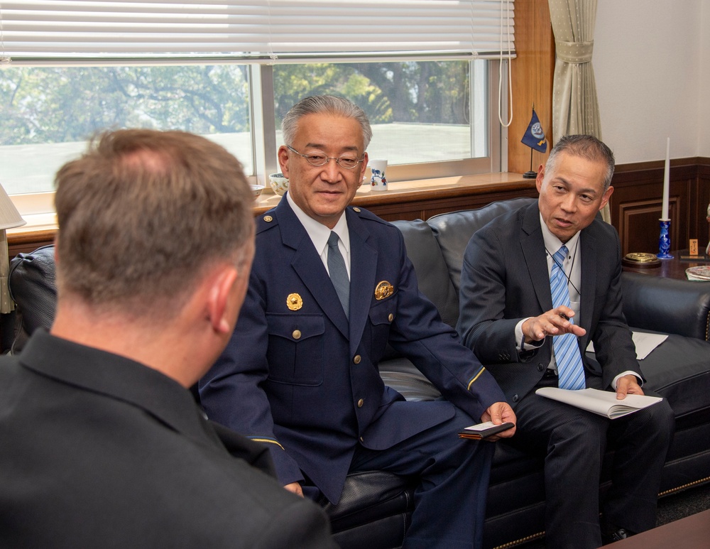 Sasebo Police Chief Visits CFAS