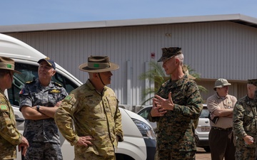 MRF-D 25.3: Marine Corps Forces Pacific Commanding General visits Darwin