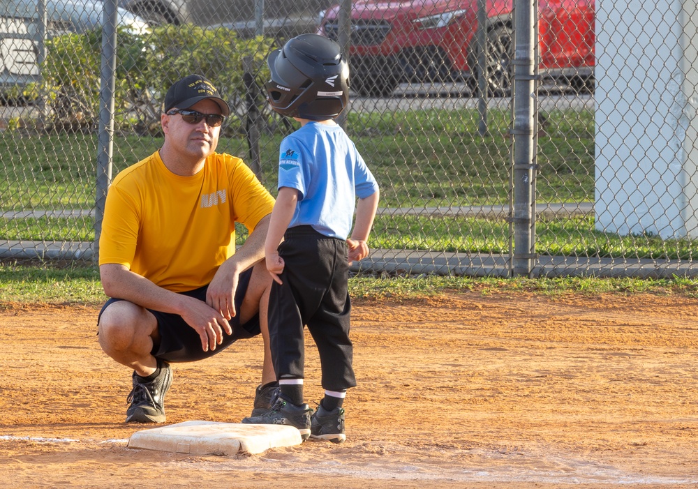Sailors and Marines volunteer w/ Marlins Youth Academy  | FWFL 2025
