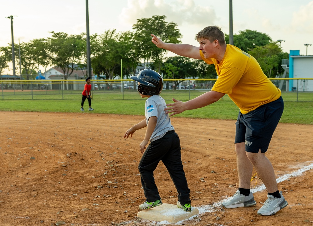 Sailors and Marines volunteer w/ Marlins Youth Academy  | FWFL 2025