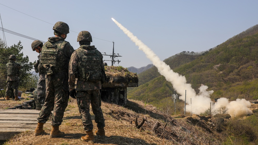 ROK-U.S. conduct Multiple Launch Rocket System (MLRS) Live Fire