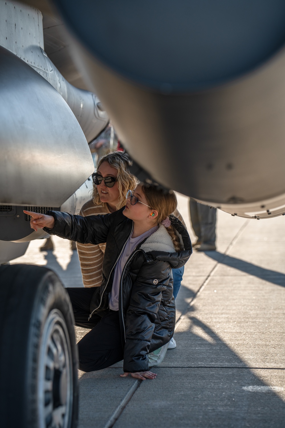 South Dakota TAG hosts night flying event for local civic leaders