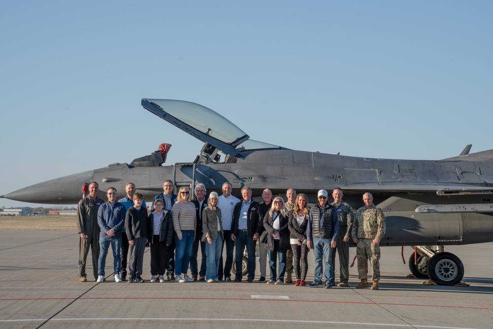 South Dakota TAG hosts night flying event for local civic leaders