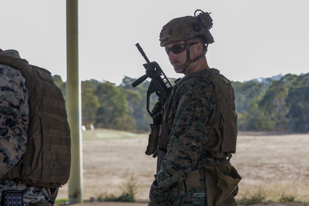 U.S. Marines, Australians conduct live-fire training
