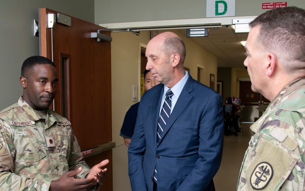 Acting Assistant Secretary of Defense for Health Affairs visits BAMC