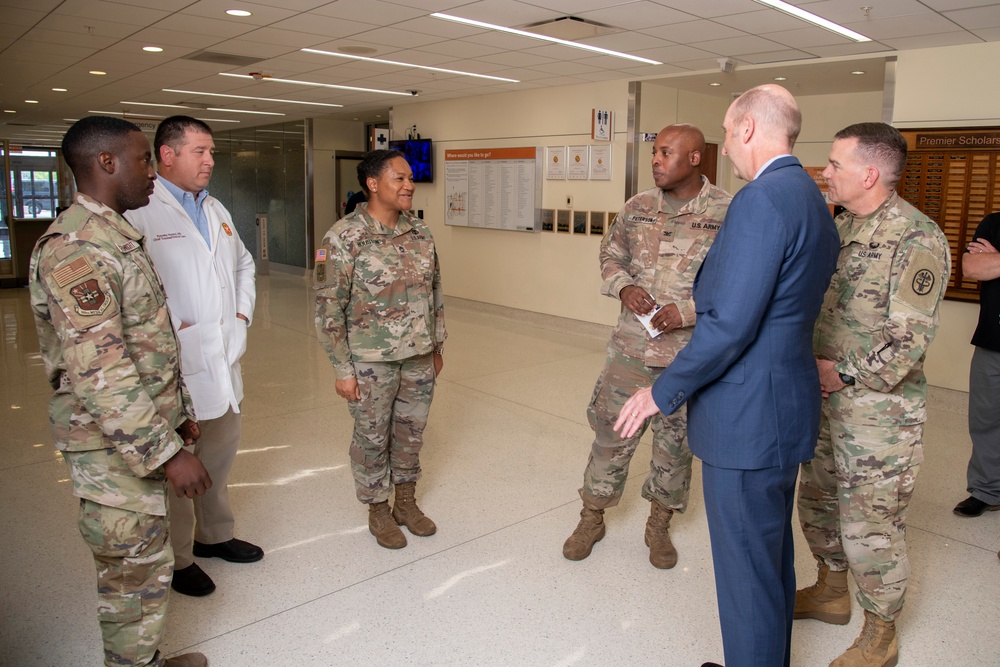 Acting Assistant Secretary of Defense for Health Affairs visits BAMC