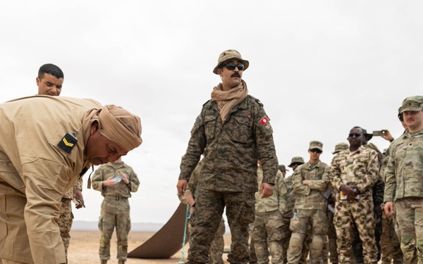 Tunisian soldiers lead desert survival training during African Lion 2025
