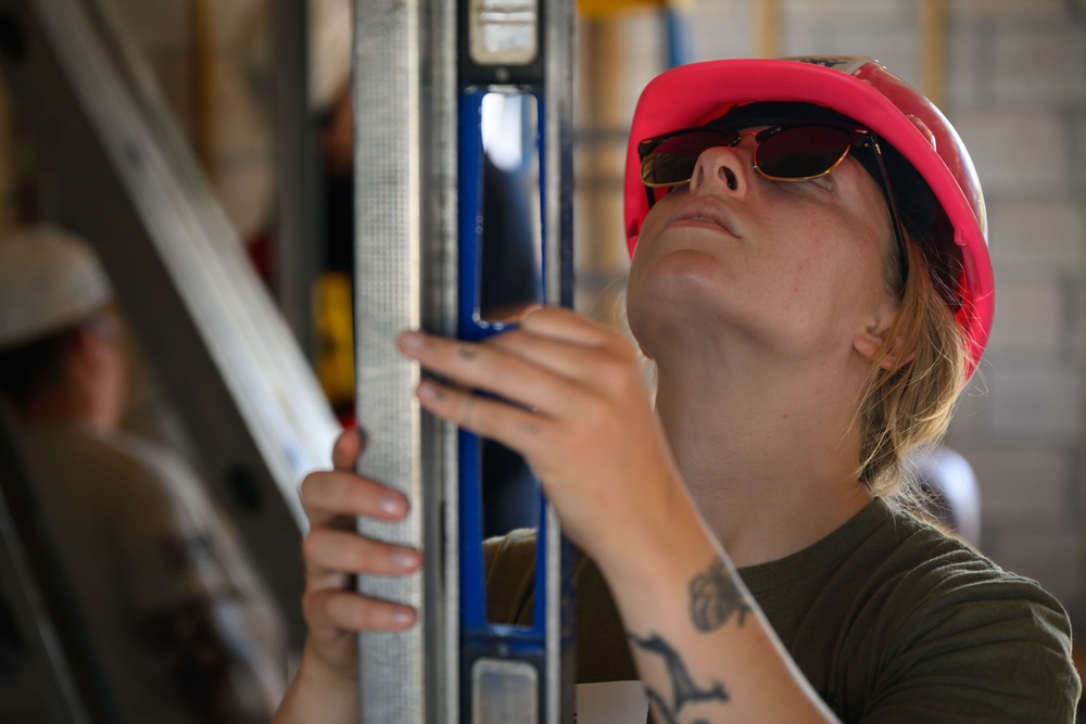 Habitat For Humanity volunteering | FWFL 2025