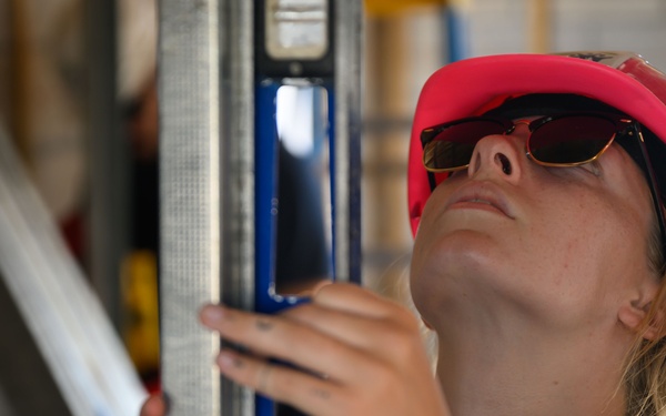 Habitat For Humanity volunteering | FWFL 2025