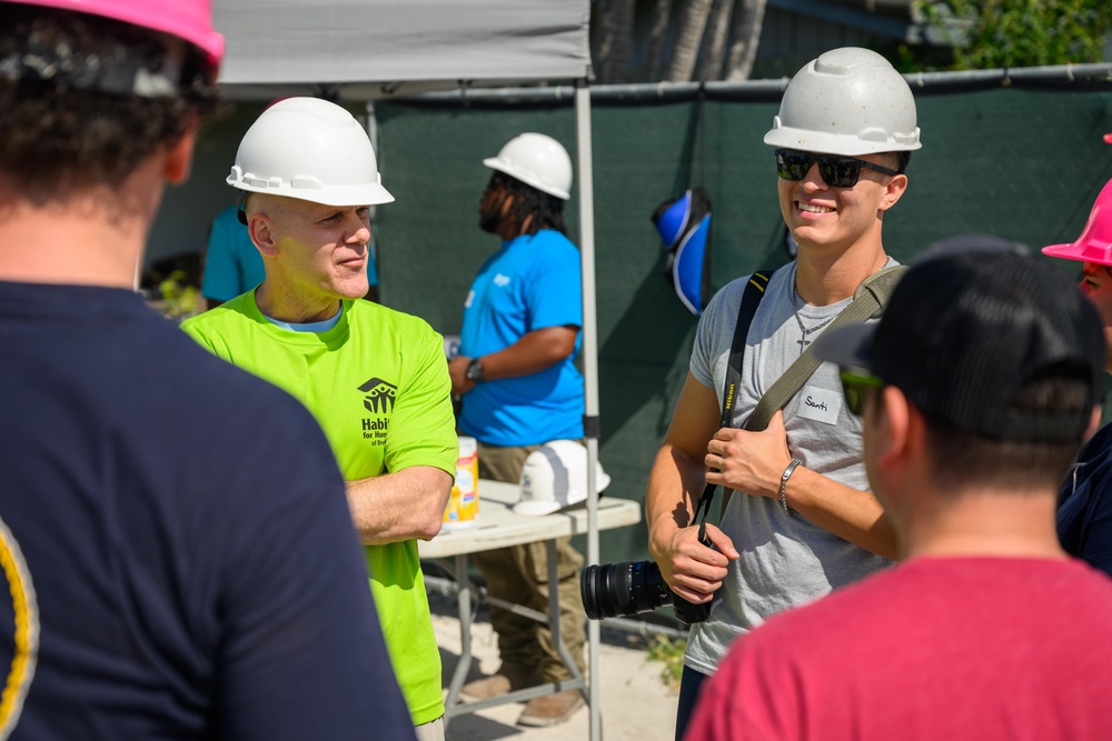 Habitat For Humanity volunteering | FWFL 2025