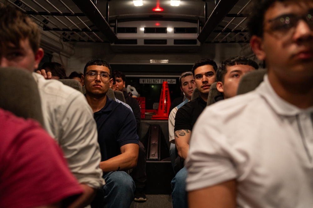 Echo Company Arrives at Marine Corps Recruit Depot San Diego