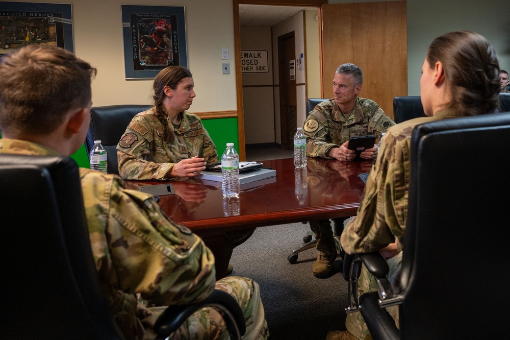 19th Air Force commander visits SERE