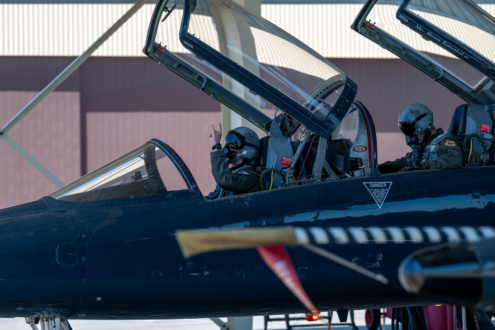 T-38 Talon, B-2 companion trainer aircraft