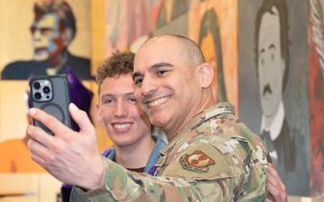 Bedford High School hosts 'Purple Up!' breakfast