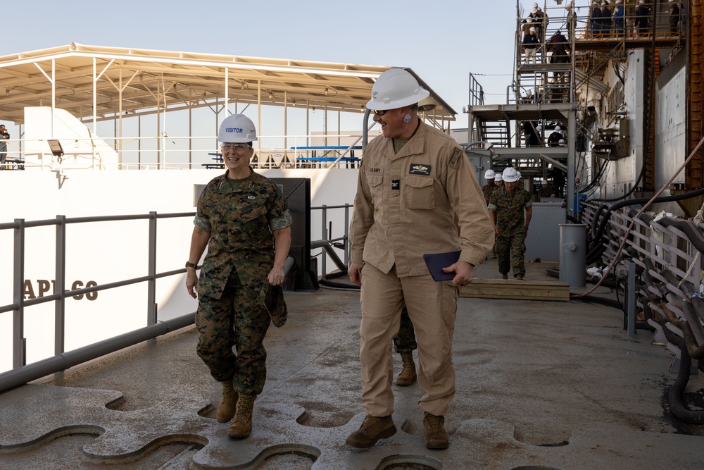 2025 Marine Corps Executive Off-Site Symposium comes to the Norfolk Waterfront