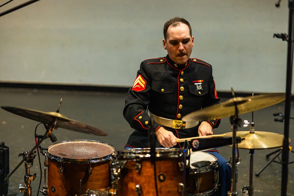 Marine Band San Diego’s Jazz Combo Performs at La Cueva HS