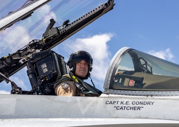 WTI 2-25 Commanding Generals of 1st, 2nd, 3rd, and 4th MAW visit MAWTS-1