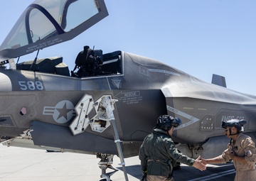 WTI 2-25 Commanding Generals of 1st, 2nd, 3rd, and 4th MAW visit MAWTS-1