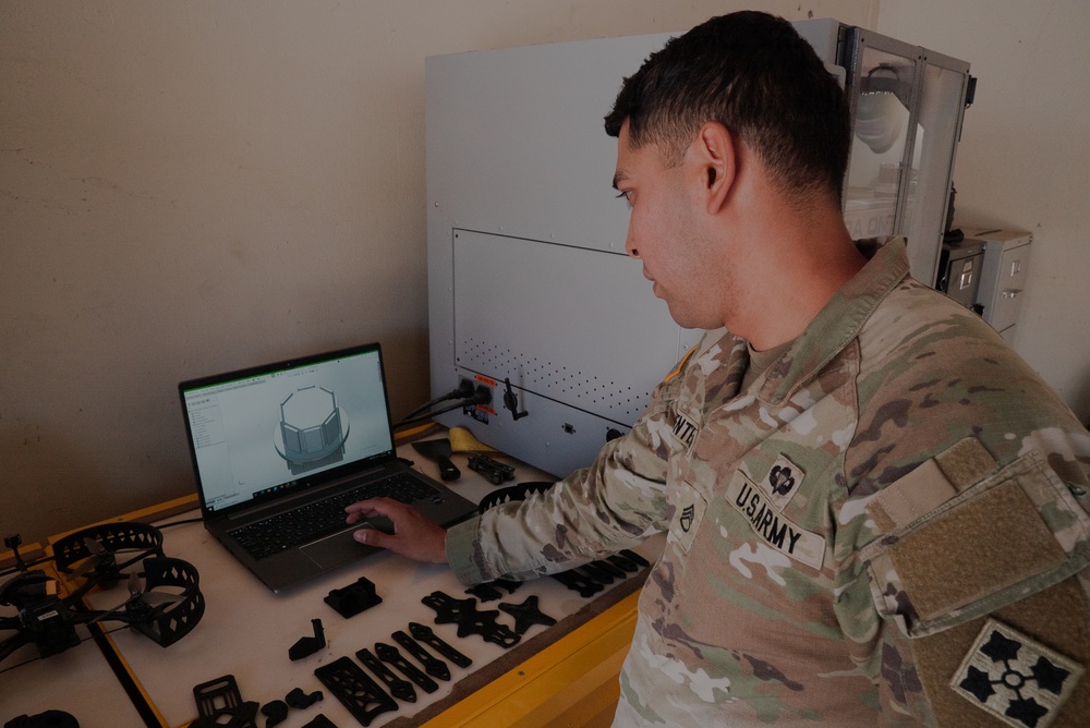 264th Combat Sustainment Support Battalion uses 3D printing to help with southern border mission