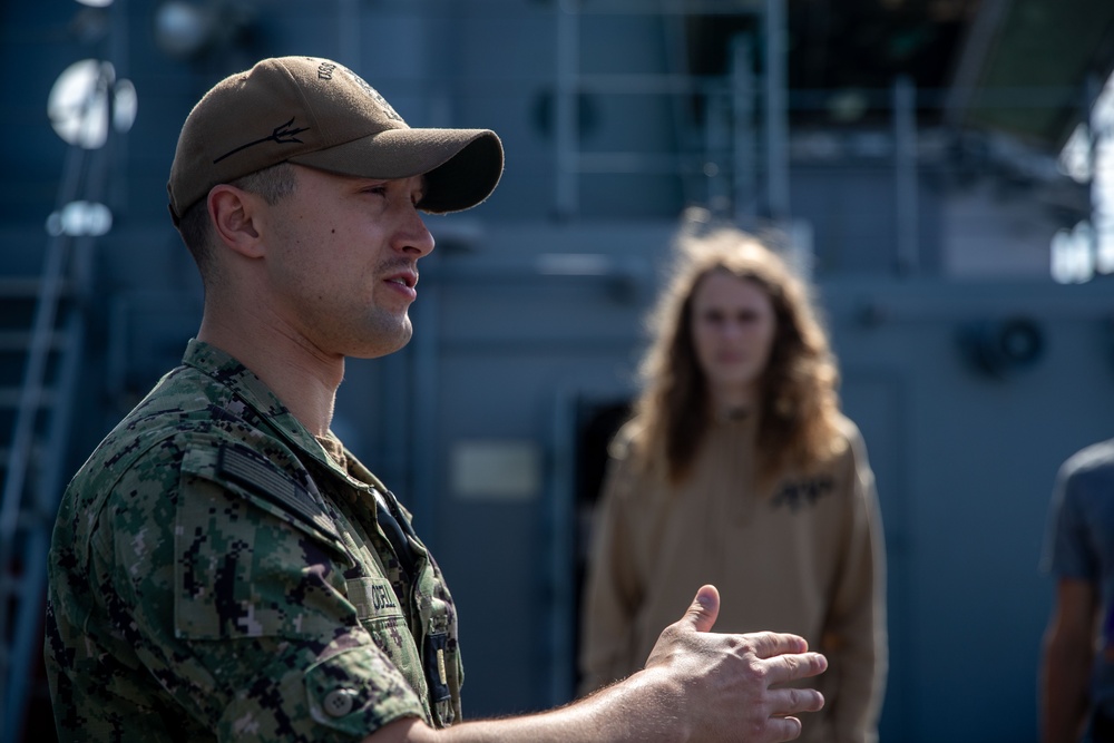 Tripoli Hosts Students From The Propulsion Officer Candidate Program