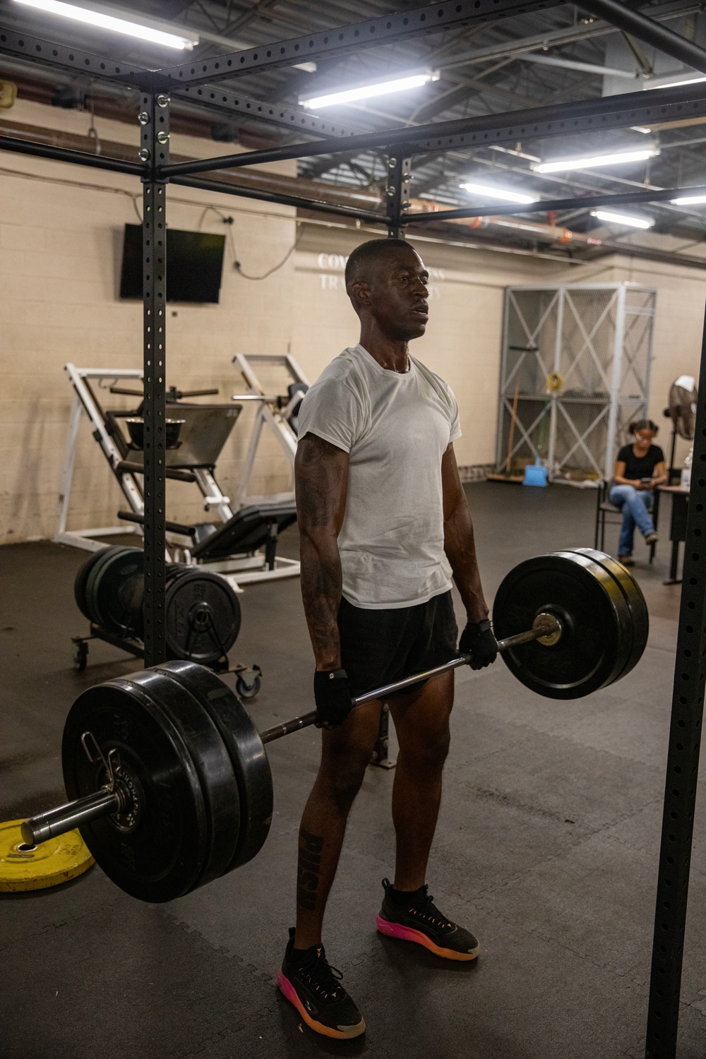25th DSB Soldiers Compete in Aloha Open Fitness Competition