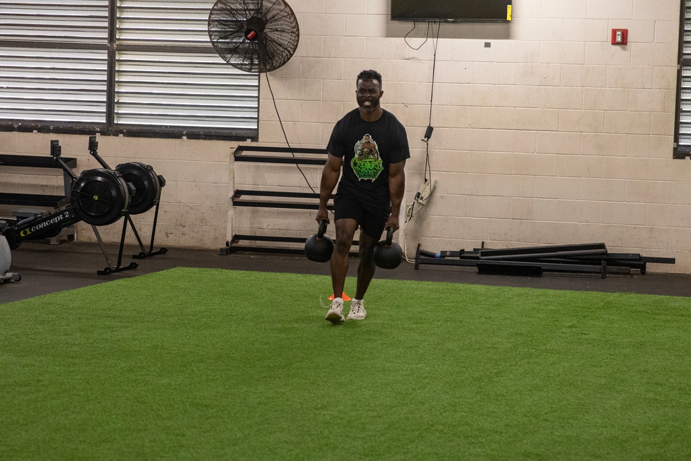 25th DSB Soldiers Compete in Aloha Open Fitness Competition