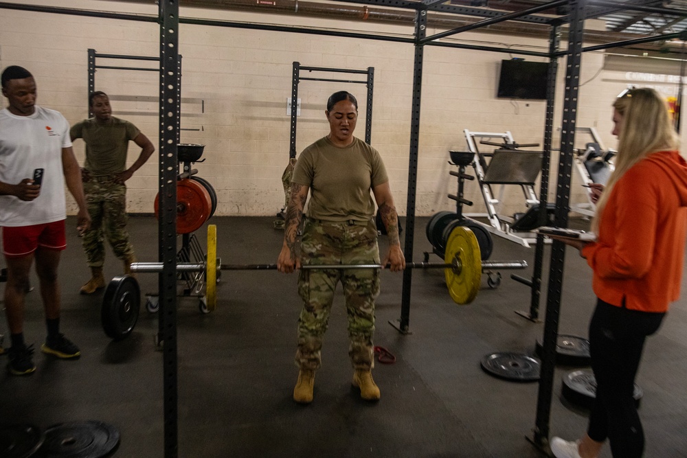 25th DSB Soldiers Compete in Aloha Open Fitness Competition