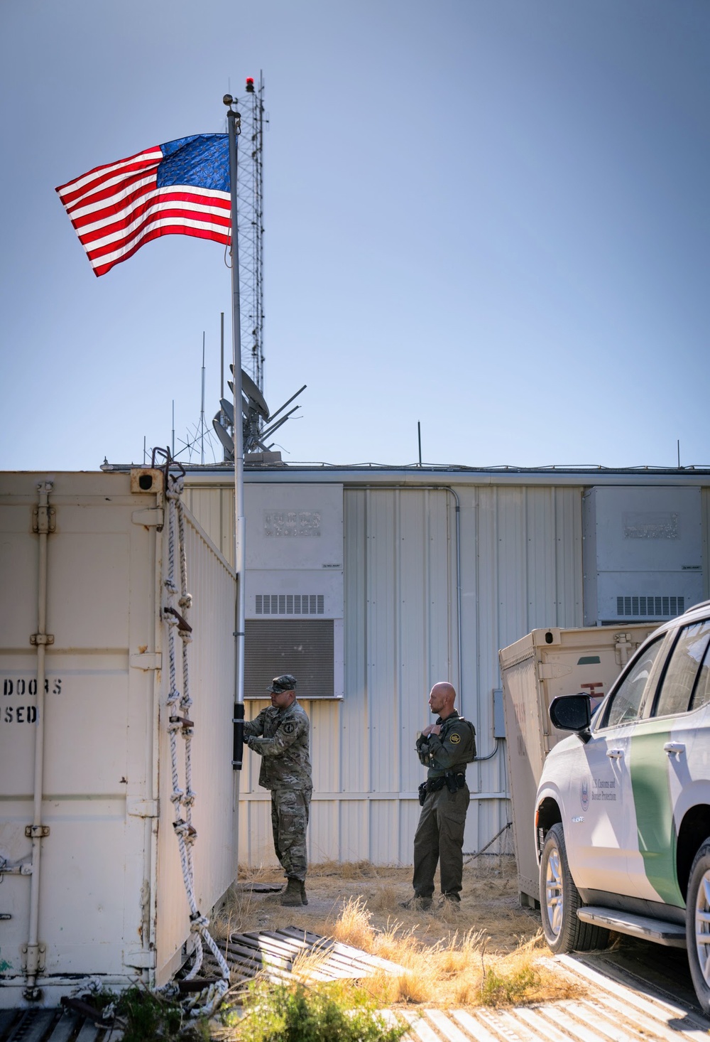 U.S. Soldiers from 759th Police Battalion set up headquarters at Camp Grip