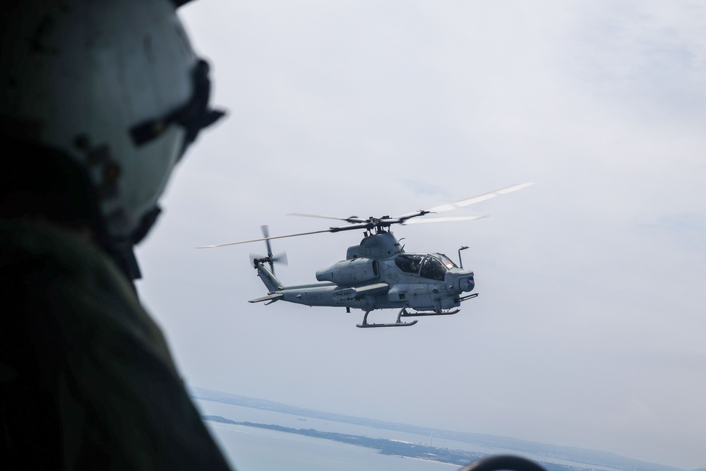 HMLA-169 provides escort, simulated close-air support to MV-22B Ospreys