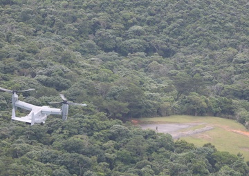 HMLA-169 provides escort, simulated close-air support to MV-22B Ospreys