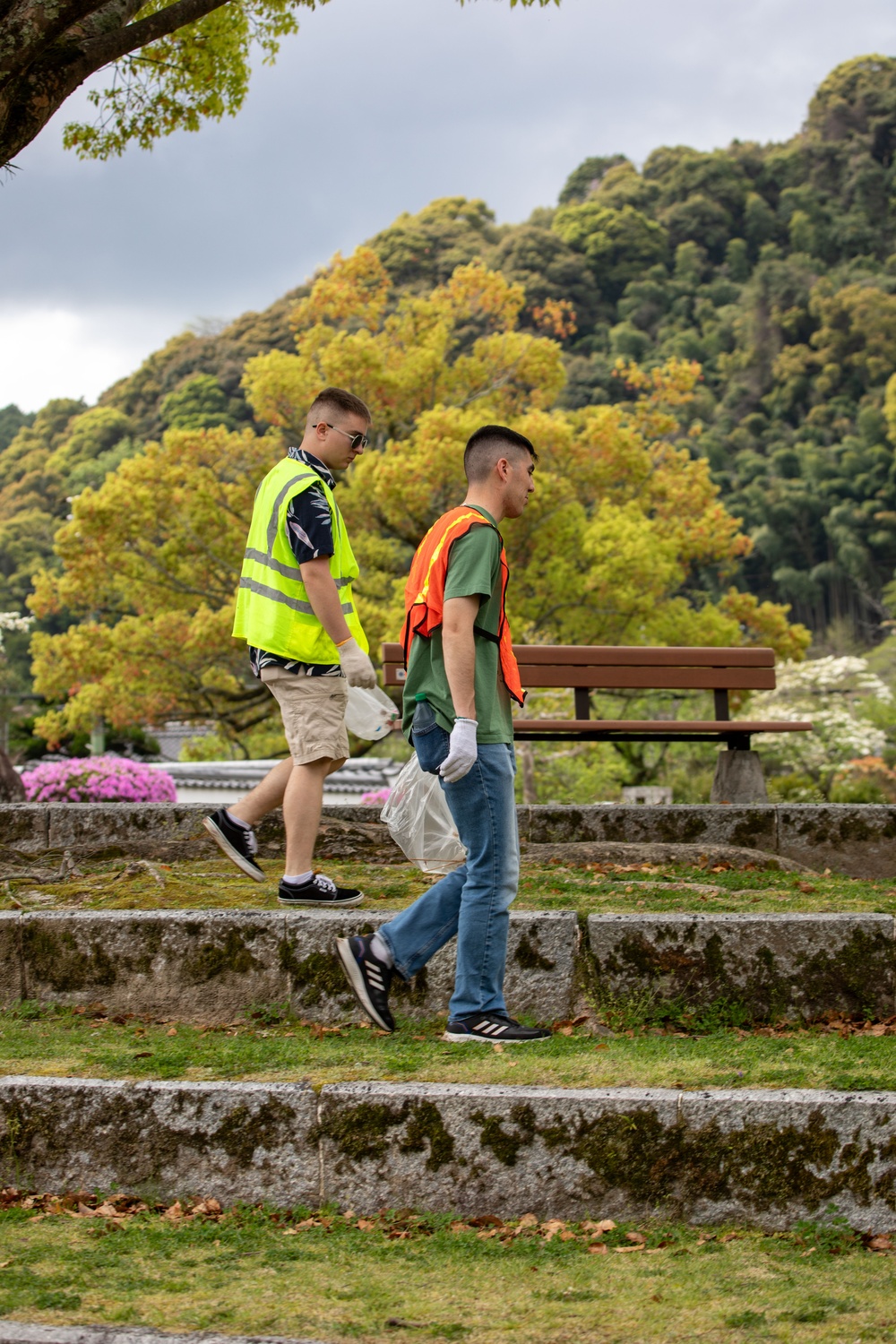 MCAS Iwakuni SMP Kintaikyo Bridge Clean-up