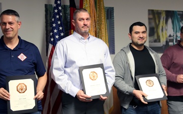 2d TSB hosts quarterly &quot;Excellence Always&quot; recognition ceremony