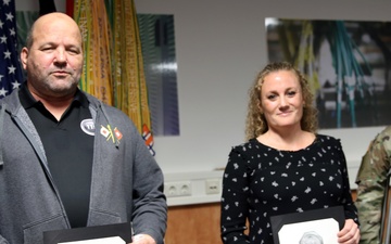 2d TSB hosts quarterly &quot;Excellence Always&quot; recognition ceremony