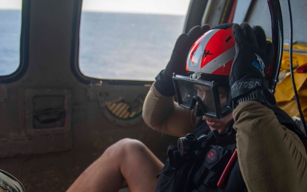 HSC 12 Search and Rescue Drill with USS Blue Ridge (LCC 19)
