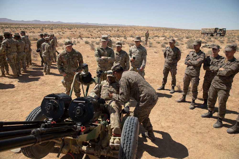 Tunisian military demonstrates anti-aircraft weapons to US forcesTunisian military demonstrates anti-aircraft weapons to US forces