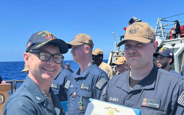 Recognition at Sea: DESRON 22 Commodore Honors Sailors Aboard USS Gonzalez